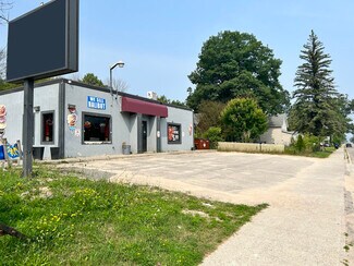 Plus de détails pour 338 Park St, Tay, ON - Local commercial à vendre