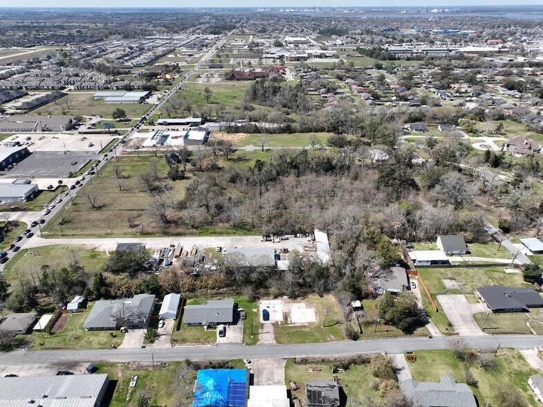 1302 Country Club Rd, Lake Charles, LA à vendre - Aérien – Image 3 sur 6