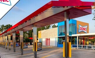 Plus de détails pour 929 W Springfield Rd, Taylorville, IL - Local commercial à vendre