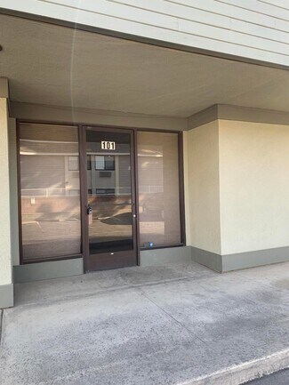 Plus de détails pour 880 E Merritt Ave, Tulare, CA - Bureau à louer