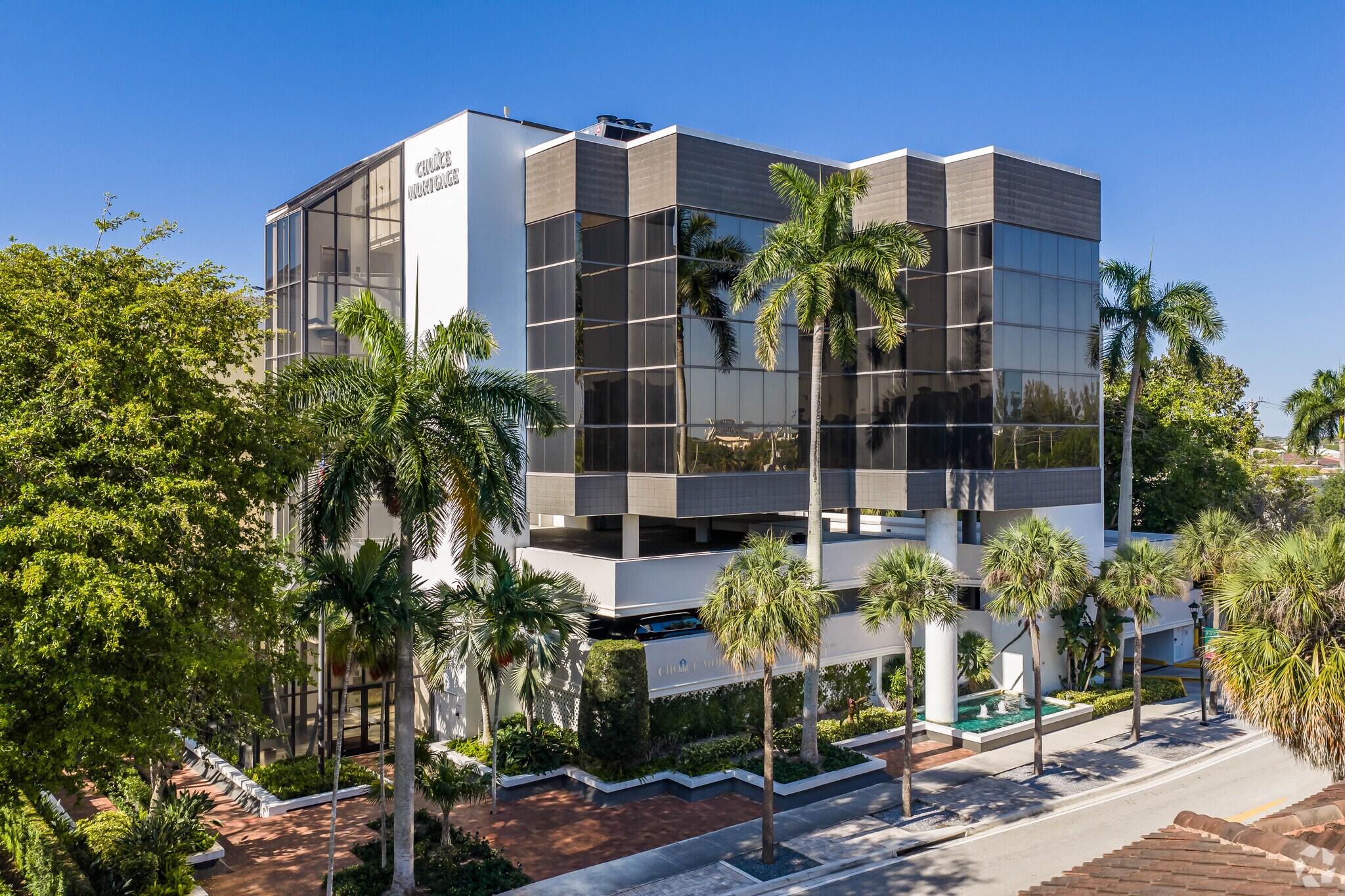 40 SE 5th St, Boca Raton, FL à louer Photo principale– Image 1 sur 35