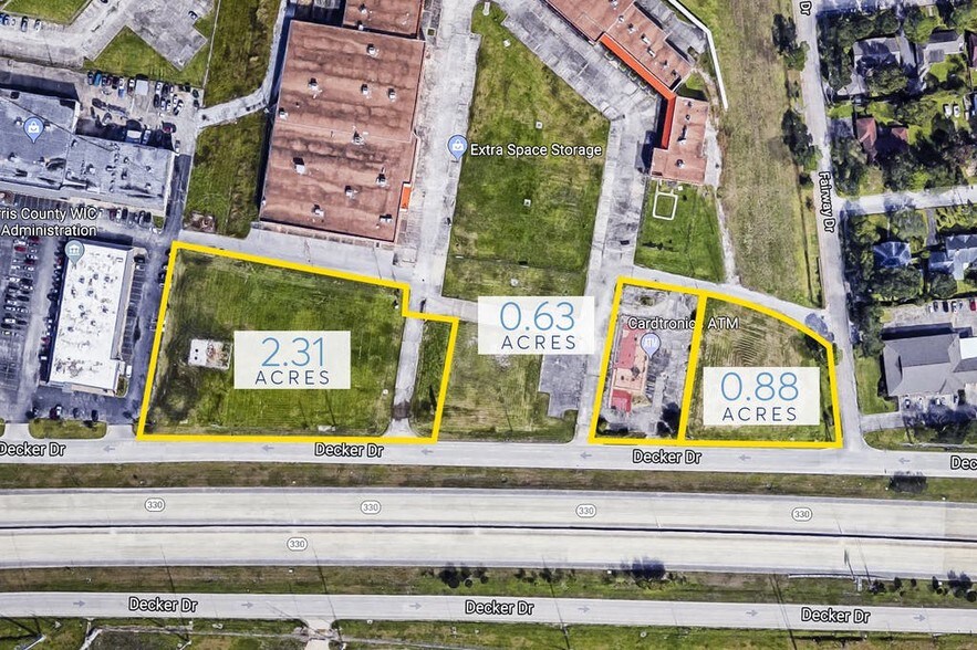 RES 1 West Town Shopping Center PH 2, Decker Dr, Baytown, TX à vendre - Aérien – Image 1 sur 9