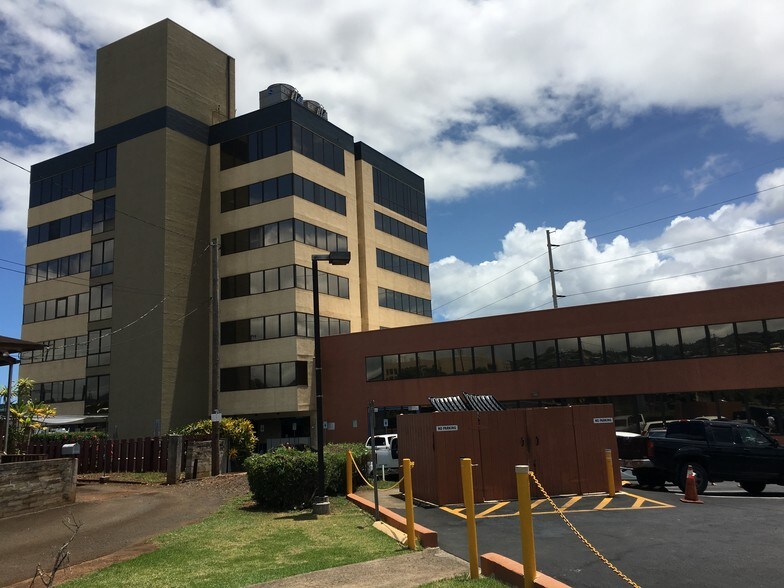 99-128 Aiea Heights Dr, Aiea, HI à vendre - Photo de l’immeuble – Image 2 sur 41