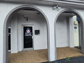 535 N State Road 7, Margate, FL à louer Photo intérieure– Image 2 sur 9