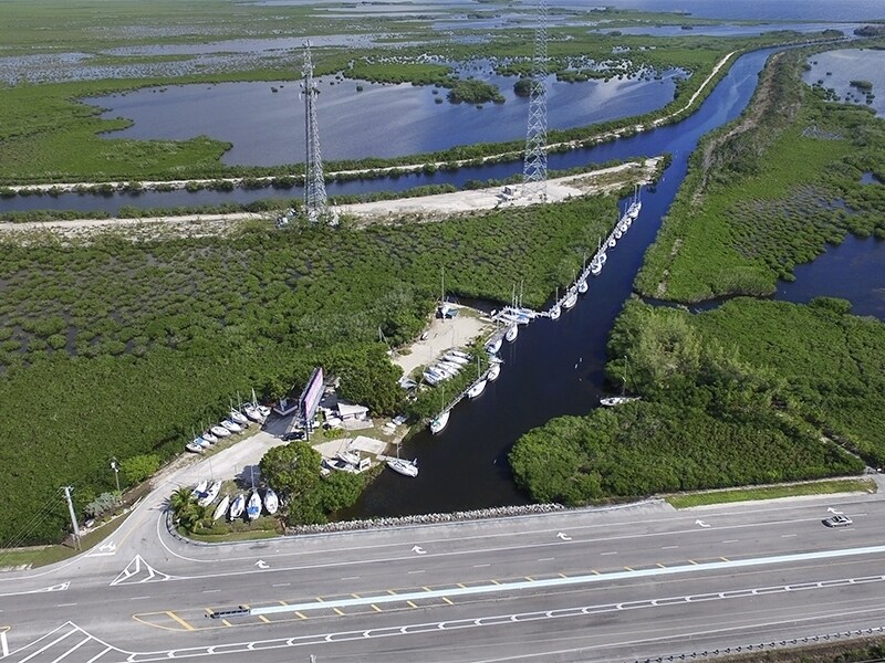 54400 S Dixie Hwy, Key Largo, FL à vendre Photo de l’immeuble– Image 1 sur 8