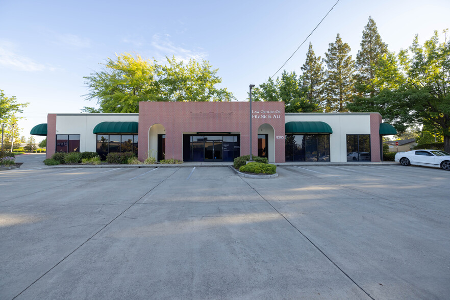 8203 Sierra College Blvd, Roseville, CA à vendre - Photo de l’immeuble – Image 1 sur 71