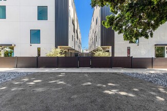 Plus de détails pour 12610 Venice Blvd, Los Angeles, CA - Logement à vendre