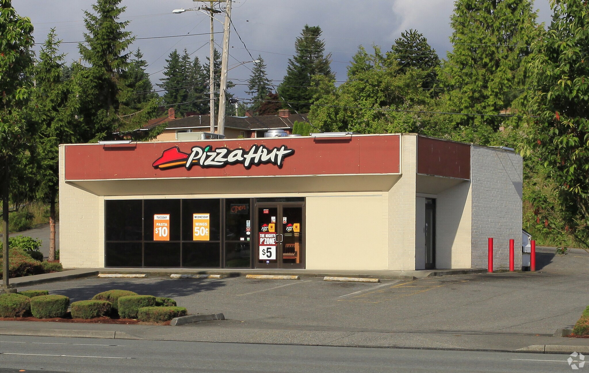 4830 Evergreen Way, Everett, WA à vendre Photo principale– Image 1 sur 5