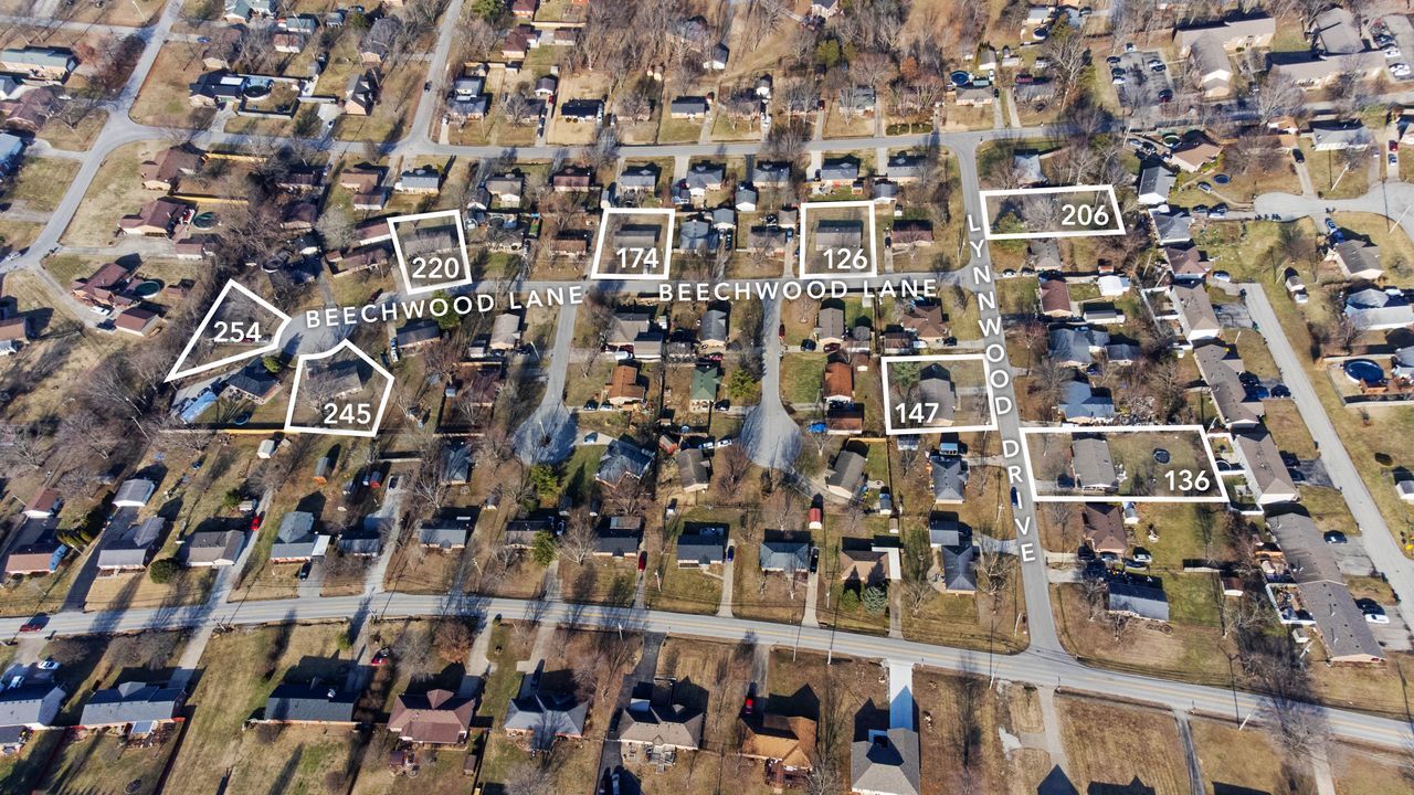 220 Beechwood Ln, Mount Washington, KY à vendre Photo de l’immeuble– Image 1 sur 1