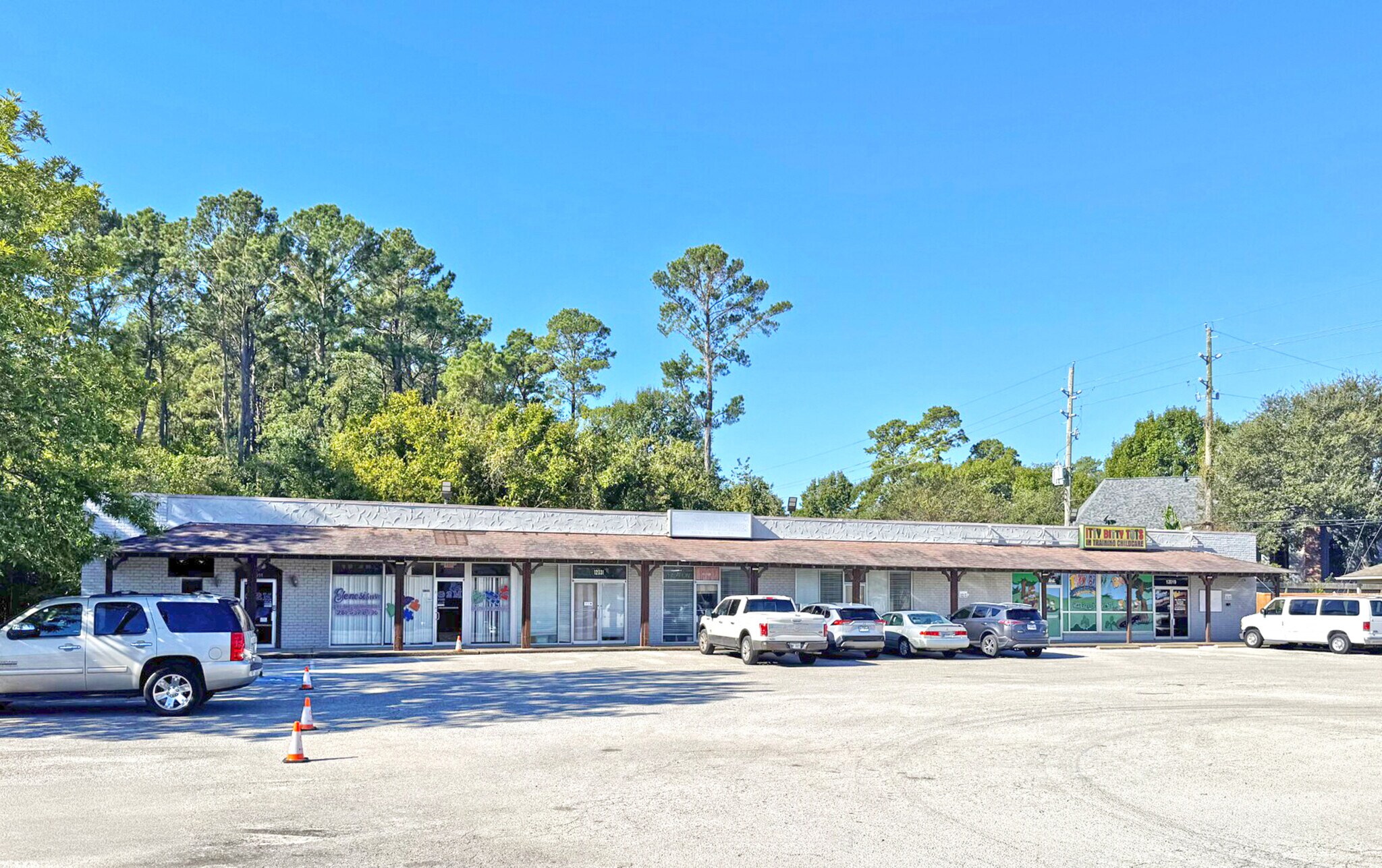 12019-12035 Misty Valley, Houston, TX à vendre Photo principale– Image 1 sur 8