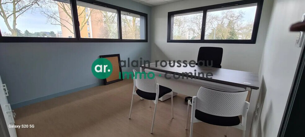 Bureau dans Angers à louer - Photo de l’immeuble – Image 3 sur 5
