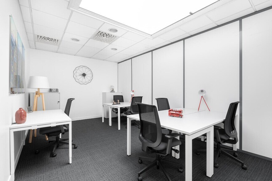 45 Rue De Villeneuve, Rungis à louer - Photo de l’immeuble – Image 3 sur 10