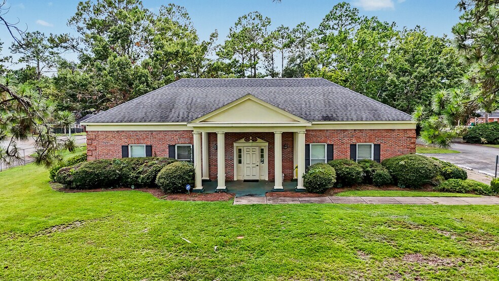 127 N Westover Blvd, Albany, GA à vendre - Photo principale – Image 1 sur 24