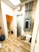 1142-1198 N Capitol Ave, San Jose, CA à louer Photo intérieure– Image 2 sur 12