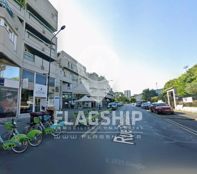 Local commercial dans Ivry-sur-Seine à louer - Photo de l’immeuble – Image 2 sur 3