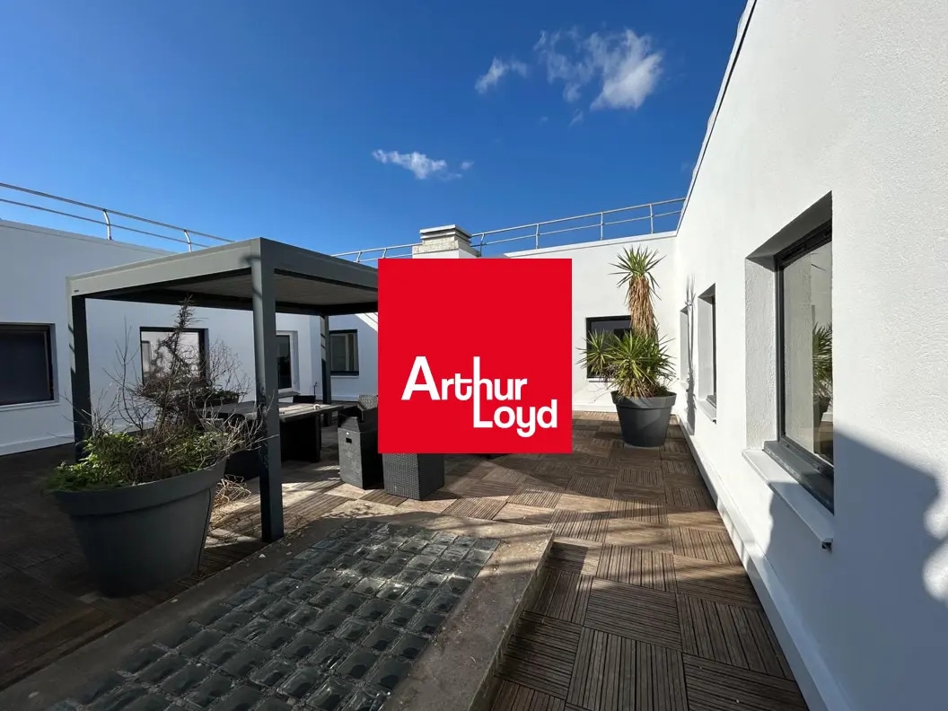 Bureau dans Marseille à louer Photo principale– Image 1 sur 2