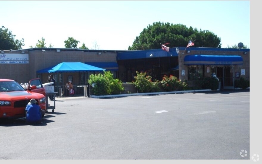 300 E 18th St, Antioch, CA à vendre - Photo principale – Image 2 sur 2