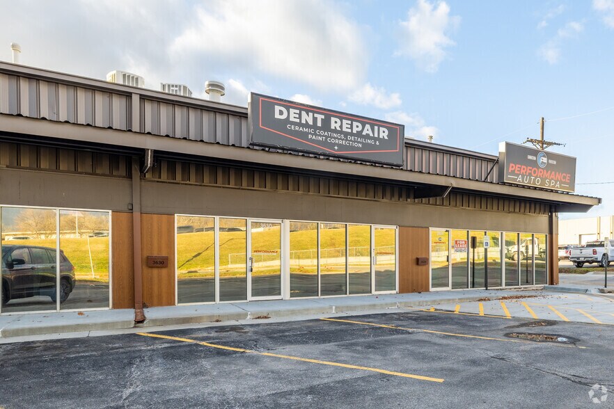 3628 S 144th St, Omaha, NE à louer - Photo de l’immeuble – Image 3 sur 3