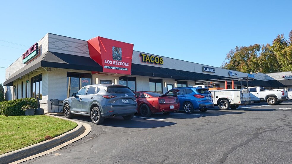 9931-9955 Charlotte Hwy, Fort Mill, SC à louer - Photo de l’immeuble – Image 3 sur 9