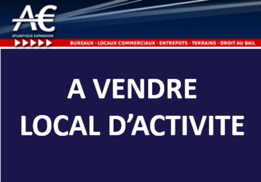 Local commercial dans Sainte-Marie à louer - Photo de l’immeuble – Image 1 sur 4