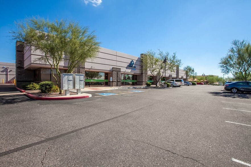 42101 & 42105 N 41st Dr, Phoenix, AZ à vendre - Photo de l’immeuble – Image 3 sur 5