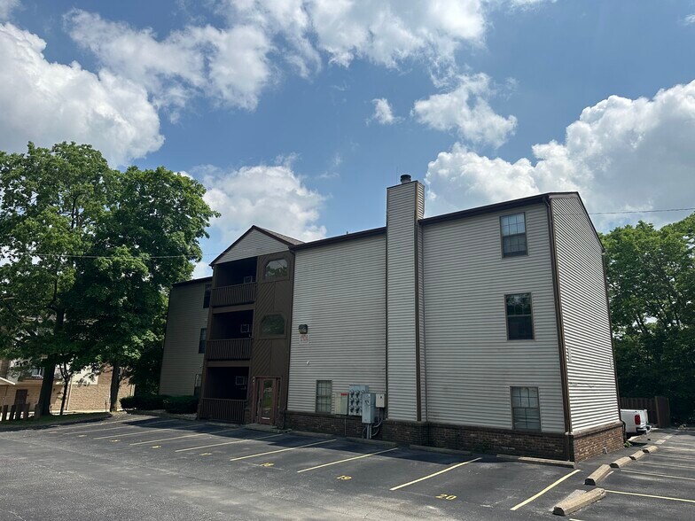 440-450 S Grant St, West Lafayette, IN à vendre - Photo de l’immeuble – Image 3 sur 6