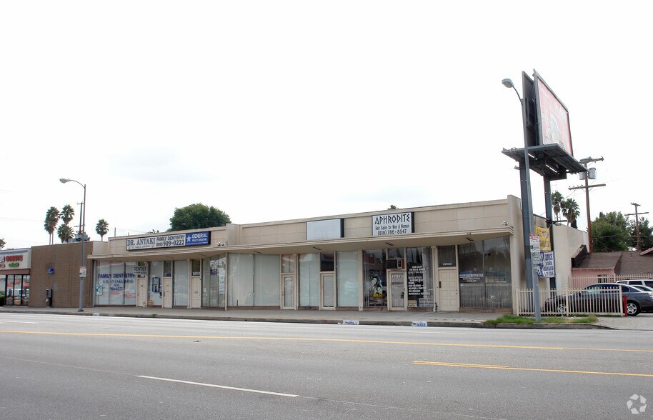 14918 Burbank Blvd, Sherman Oaks, CA à louer - Photo principale – Image 1 sur 6