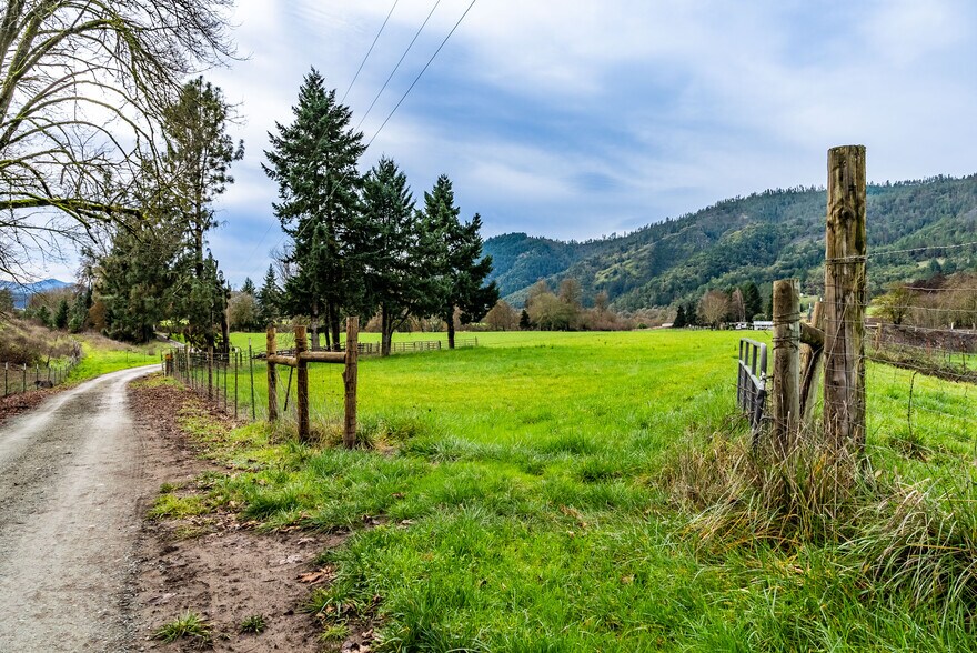 0 Weaver Rd, Myrtle Creek, OR à vendre - Autre – Image 2 sur 5