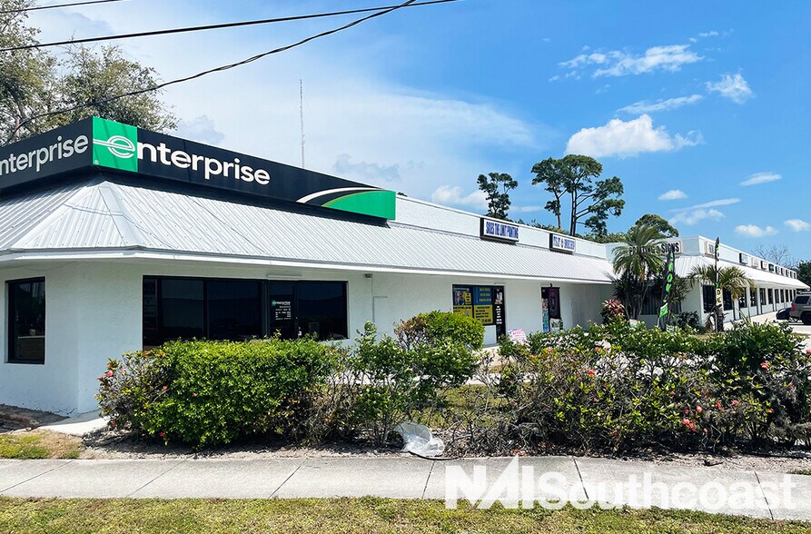 10502-10558 S Us-1 Hwy, Port Saint Lucie, FL à louer - Photo de l’immeuble – Image 3 sur 6