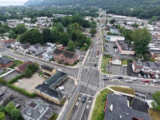 Plus de détails pour 2 N Route 9W, West Haverstraw, NY - Local commercial à louer