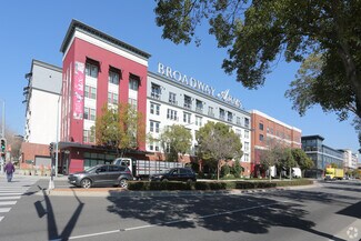 Plus de détails pour 184 W Center Street Promenade, Anaheim, CA - Local commercial à louer