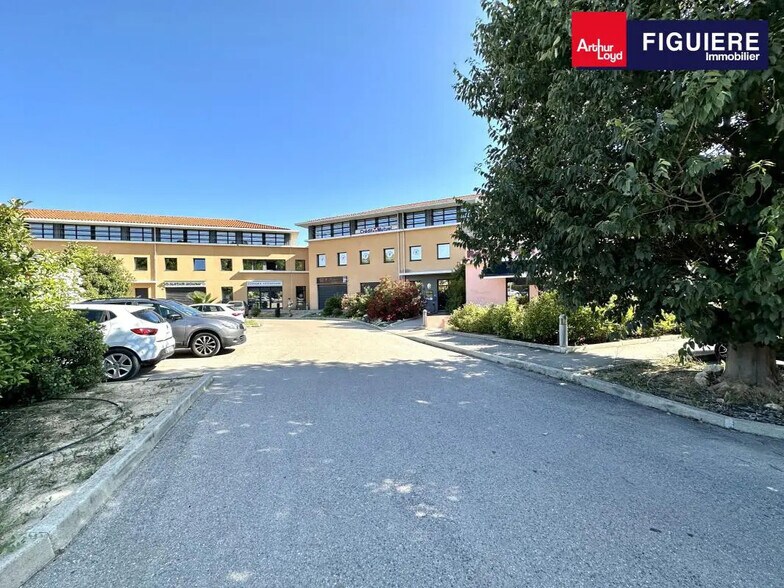 190 Rue Marcelle Isoard, Aix-en-Provence à louer - Photo de l’immeuble – Image 1 sur 11