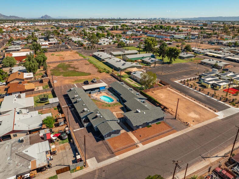 6235 N 60th Ave, Glendale, AZ à vendre - Photo de l’immeuble – Image 3 sur 15