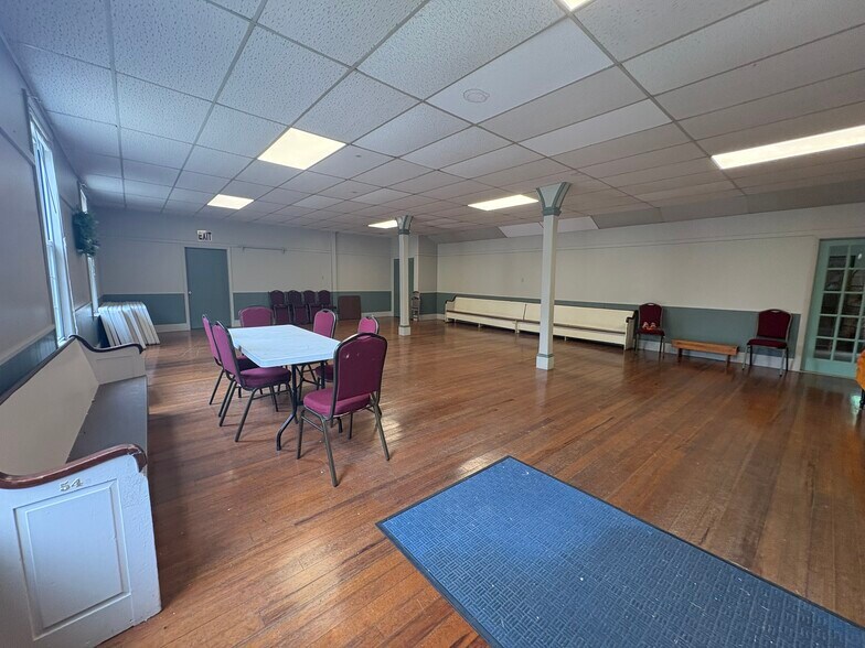 88 Main St, Buxton, ME à vendre - Photo de l’immeuble – Image 3 sur 10
