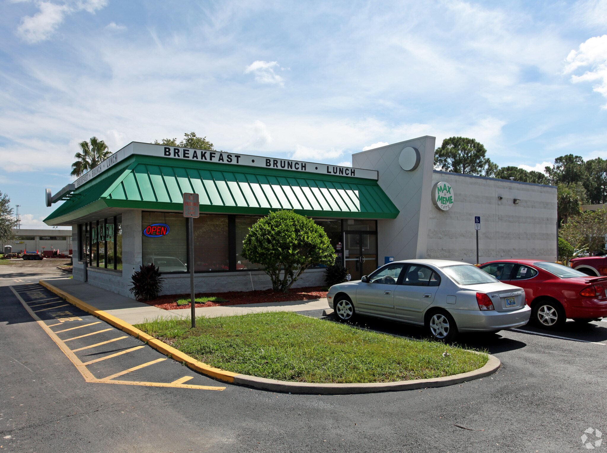 1050 W 434, Longwood, FL à louer Photo principale– Image 1 sur 3
