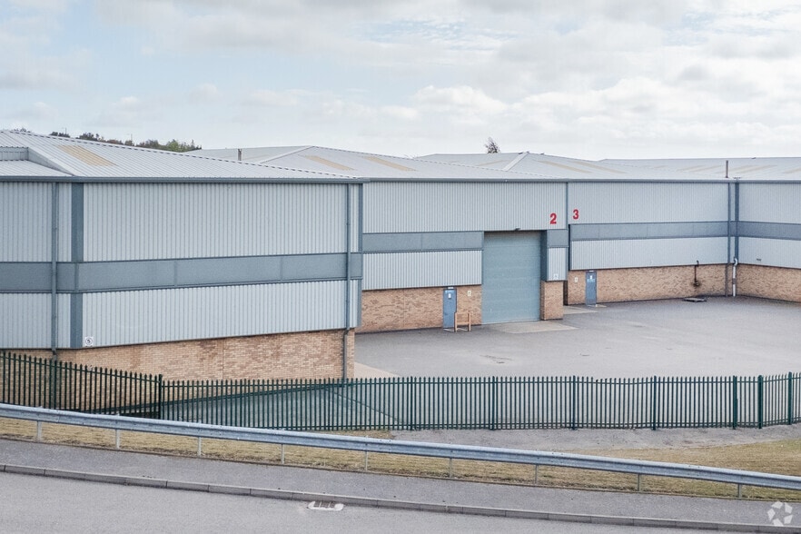 Ballin Rd, Nuneaton à vendre - Photo principale – Image 1 sur 40