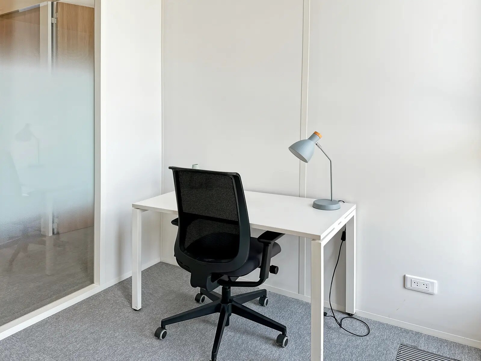 Bureau dans Grenoble à louer Photo intérieure– Image 1 sur 11