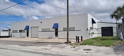 4339 8th Ave S, Saint Petersburg, FL à louer Photo de l’immeuble– Image 1 sur 9