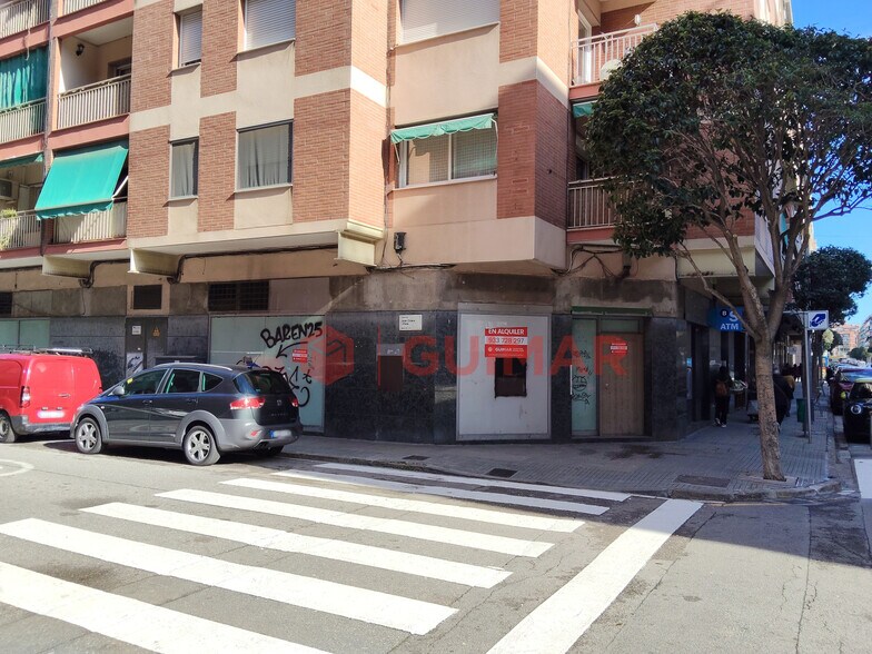 Local commercial dans El Prat de Llobregat, Barcelona à louer - Photo de l’immeuble – Image 2 sur 8