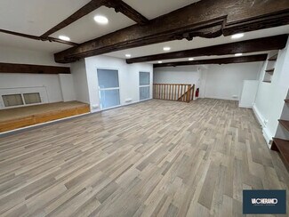 Plus de détails pour Bureau à louer