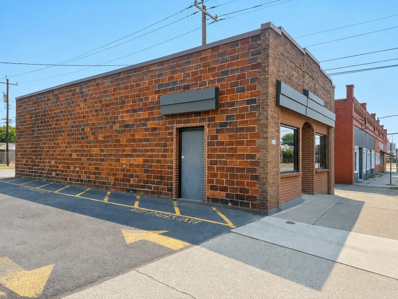 2166 N Hamilton St, Spokane, WA à louer - Photo de l’immeuble – Image 2 sur 3