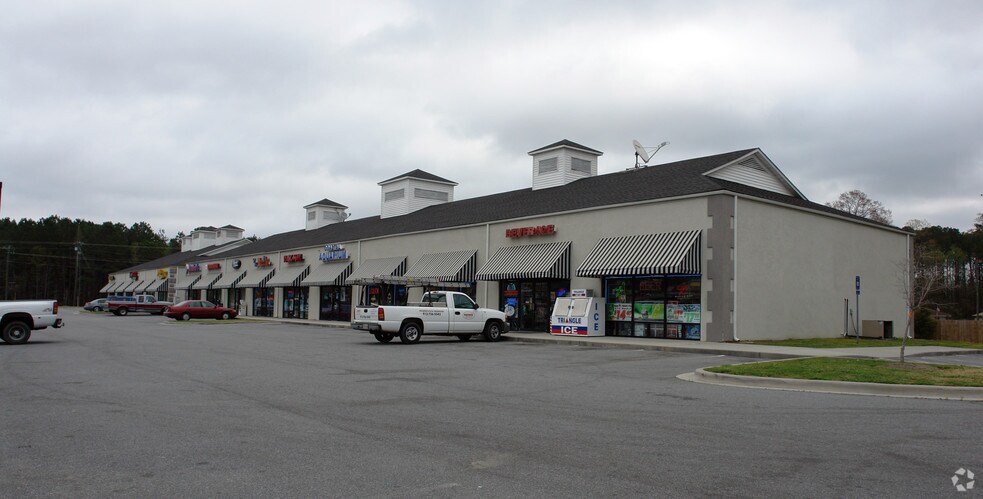 3745 US Highway 17, Richmond Hill, GA à louer - Photo de l’immeuble – Image 2 sur 3