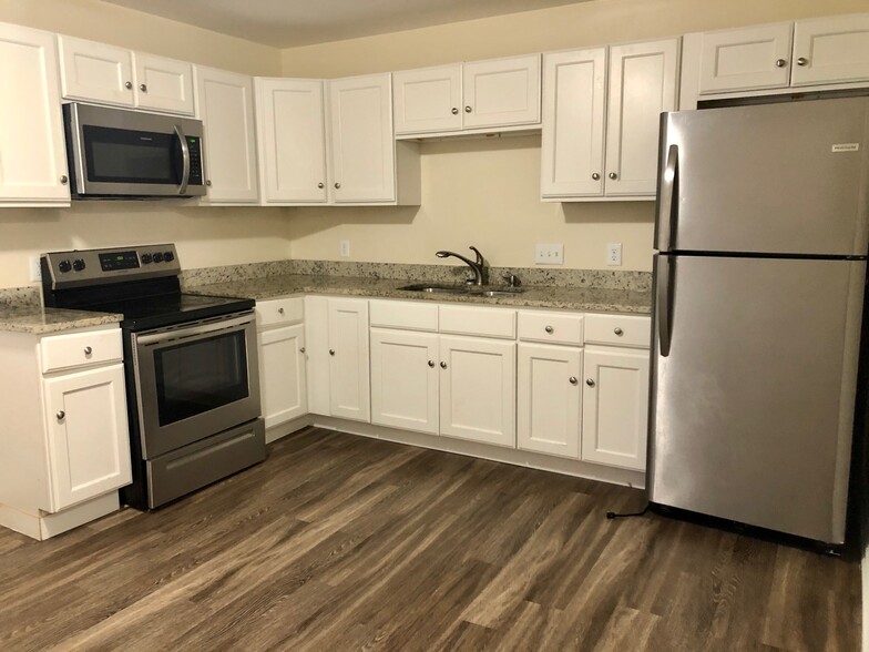 5 Sidbrook Ct, Durham, NC à vendre - Photo intérieure – Image 1 sur 8