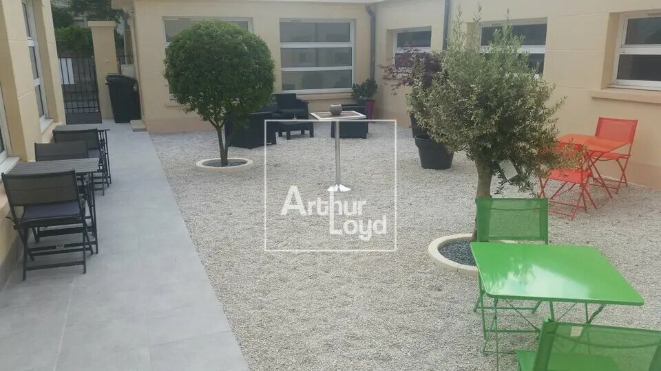 Bureau dans Melun à vendre - Photo de l’immeuble – Image 3 sur 6