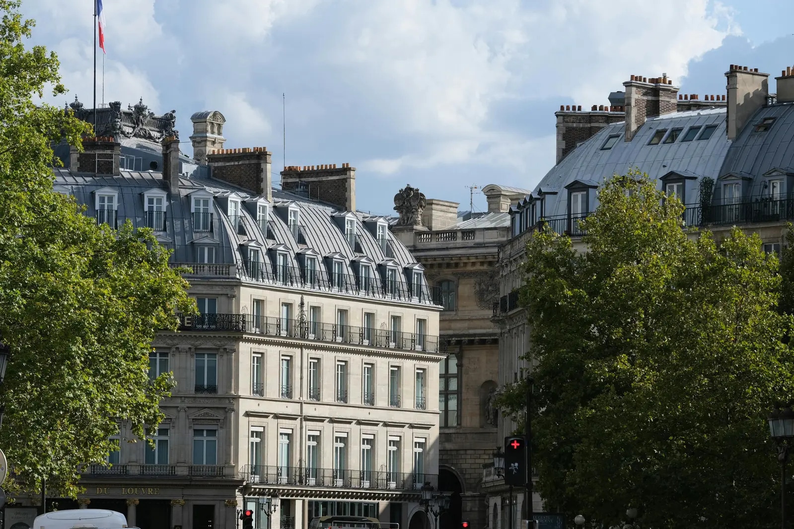 Bureau dans Paris à louer Photo de l’immeuble– Image 1 sur 2