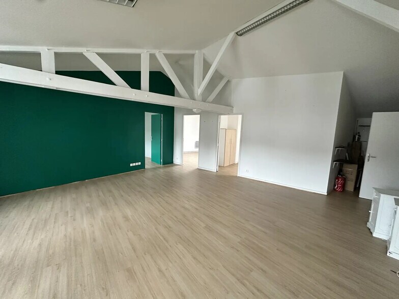 Bureau dans Angers à louer - Photo de l’immeuble – Image 2 sur 5