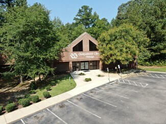 Plus de détails pour 3305 Sungate Blvd, Raleigh, NC - Bureau à vendre