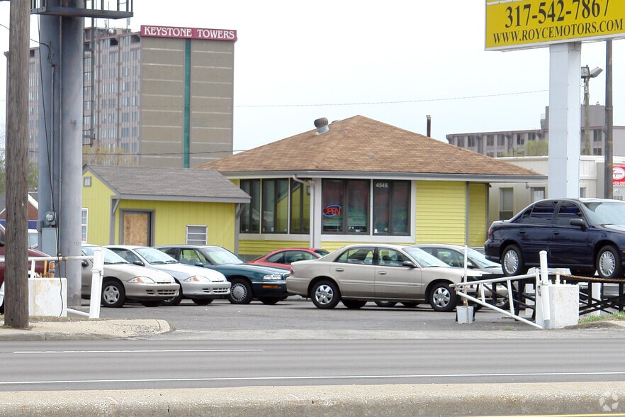 4545 N Keystone Ave, Indianapolis, IN à vendre - Photo de l’immeuble – Image 3 sur 4