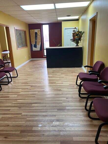 18350 Kedzie Ave, Homewood, IL à louer - Photo de l’immeuble – Image 3 sur 14