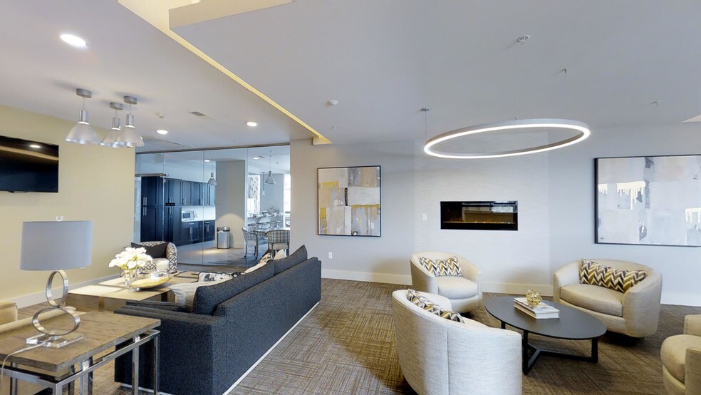 3 Sundial Ave, Manchester, NH à vendre - Numérisation 3D Matterport – Image 2 sur 62